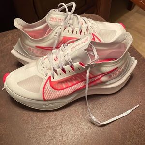 Nike Zoom Gravity